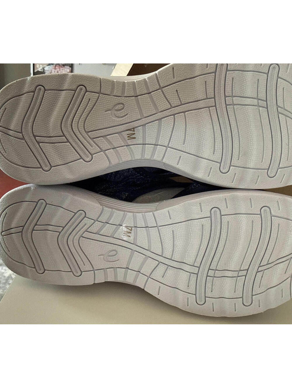 NIB Women's Easy Spirit Traciee 2 Sandal TRACIEE2 DK BLU Dark Blue 7.5 M - Picture 9 of 9
